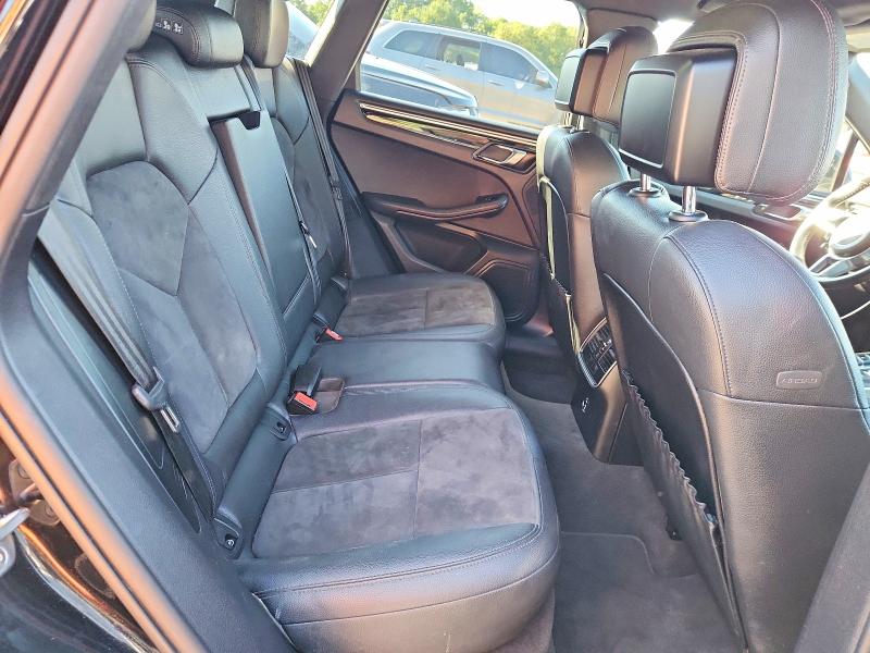 Photo 11 from auction – 2020 PORSCHE MACAN with VIN WP1AA2A50LLB13424