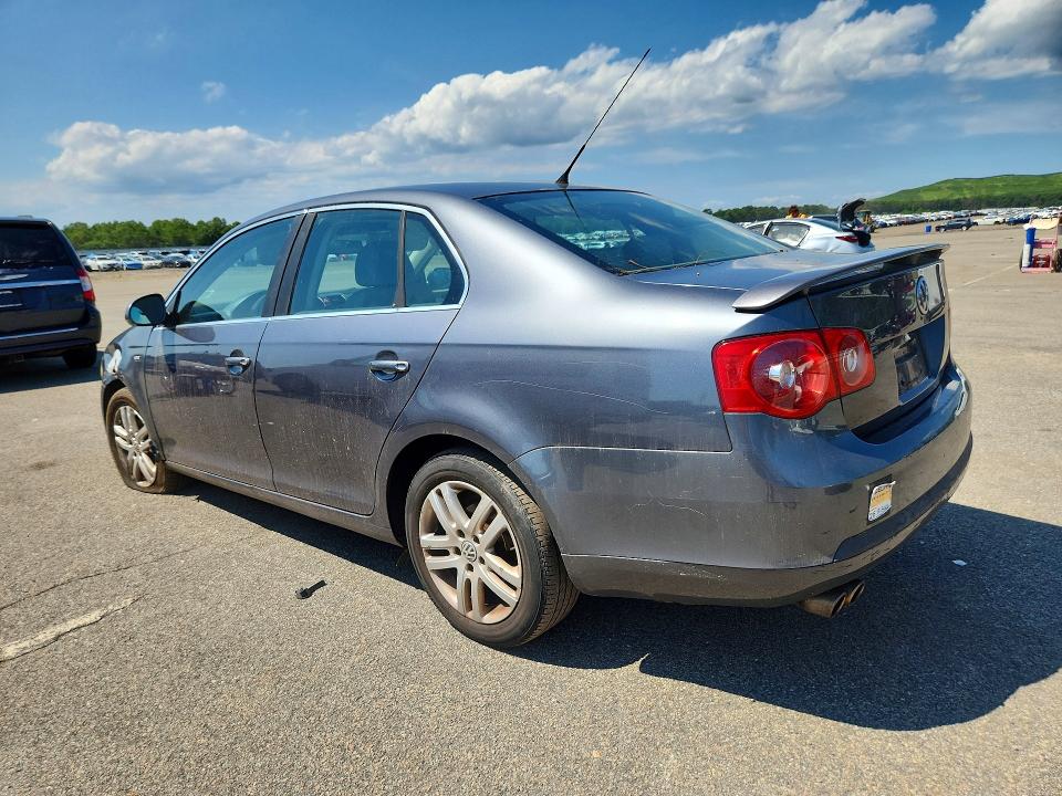 Photo 2 from auction – 2007 VOLKSWAGEN JETTA with VIN 3VWEG71K47M078697