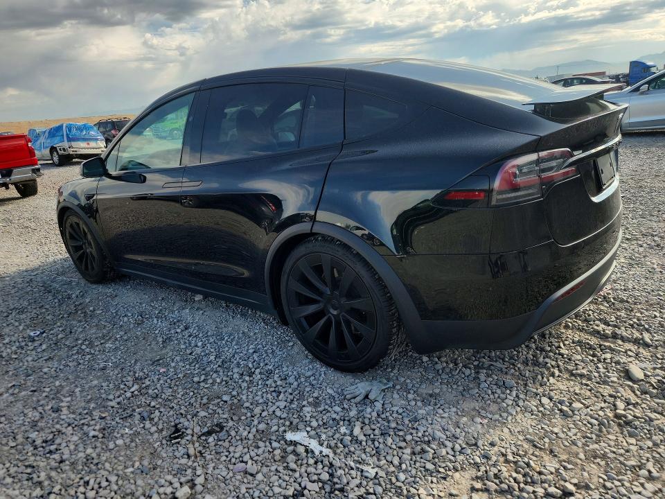 Photo 2 from auction – 2023 TESLA MODEL X with VIN 7SAXCBE55PF370400