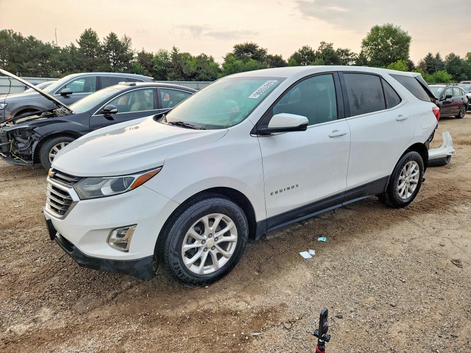 CHEVROLET EQUINOX 2019 with VIN 3GNAXJEV8KL340830 - Photo from auction