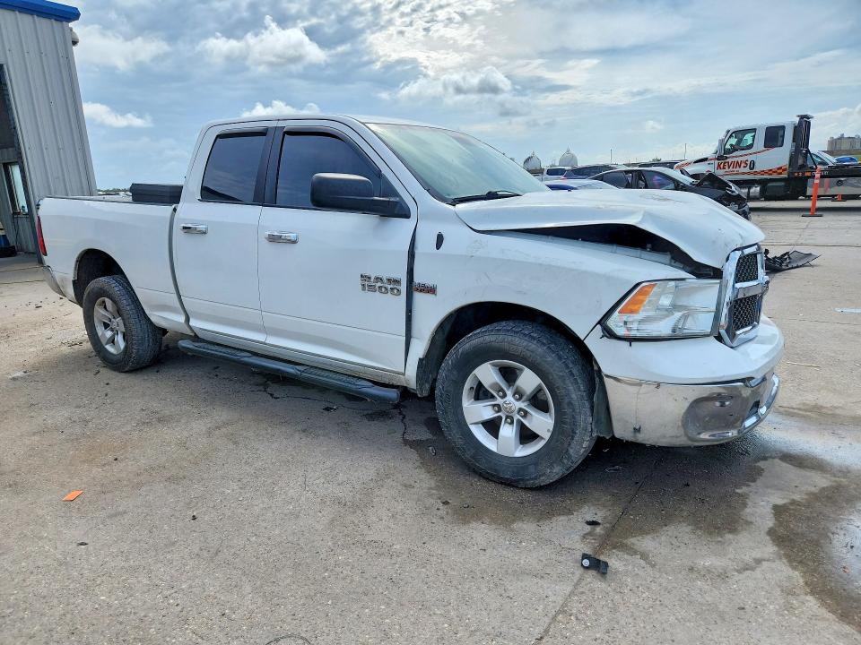 Photo 4 from auction – 2017 RAM 1500 with VIN 1C6RR6GT7HS576756