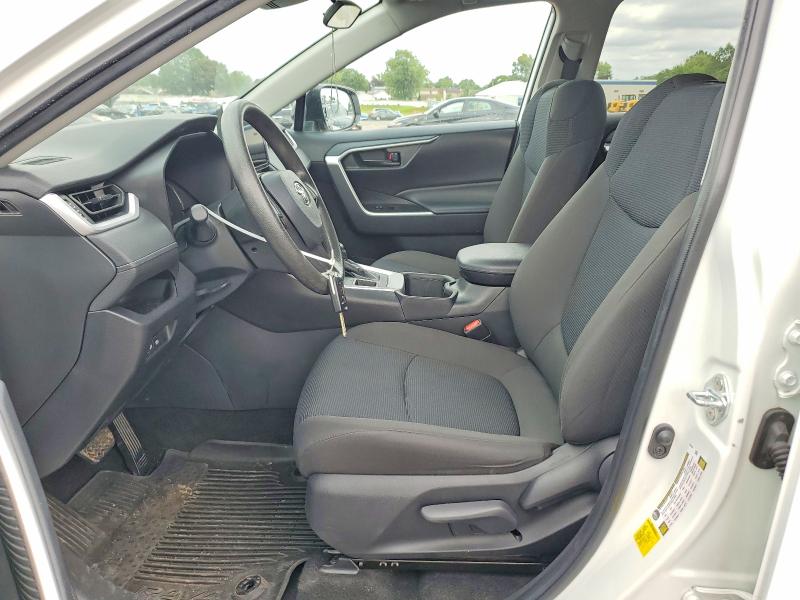 Photo 7 from auction – 2023 TOYOTA RAV4 with VIN 2T3F1RFV7PC393260