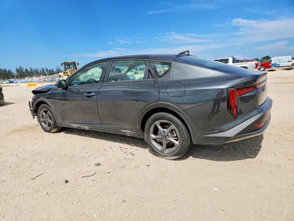 Foto 2 de la subasta – 2025 KIA K4 con VIN 3KPFT4DE6SE131359