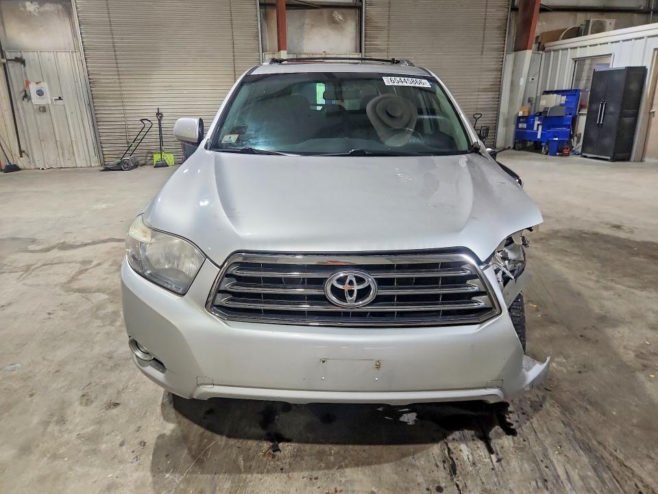 Снимка 5 от търг – 2010 TOYOTA HIGHLANDER с VIN JTEEK3EH0A2153513