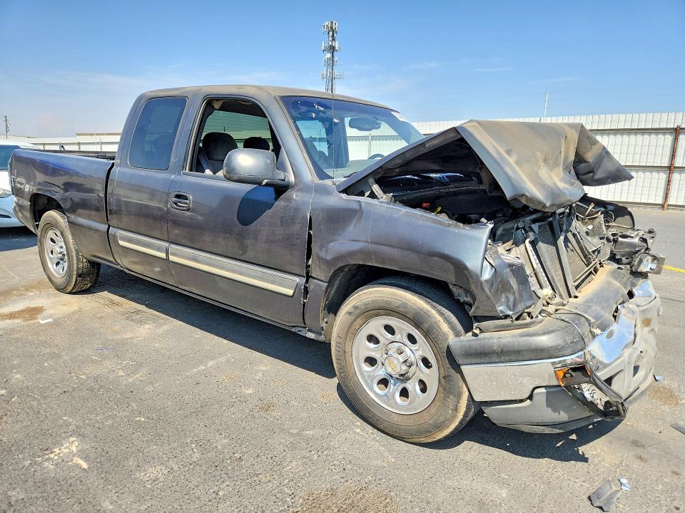 Photo 4 from auction – 2005 CHEVROLET SILVERADO with VIN 1GCEC19V25Z171420