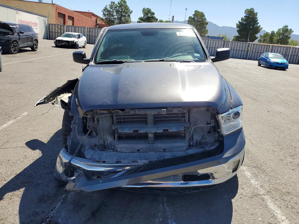 Photo 5 from auction – 2019 RAM 1500 CLASSIC with VIN 1C6RR6FG1KS628216
