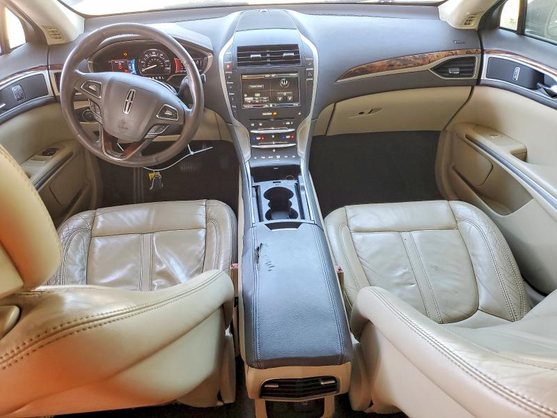 Photo 8 from auction – 2013 LINCOLN MKZ with VIN 3LN6L2LU3DR817993