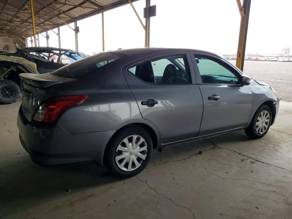 Photo 3 from auction – 2017 NISSAN VERSA with VIN 3N1CN7AP1HL880811