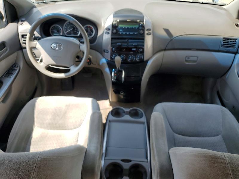 Photo 8 from auction – 2010 TOYOTA SIENNA with VIN 5TDKK4CC9AS294674