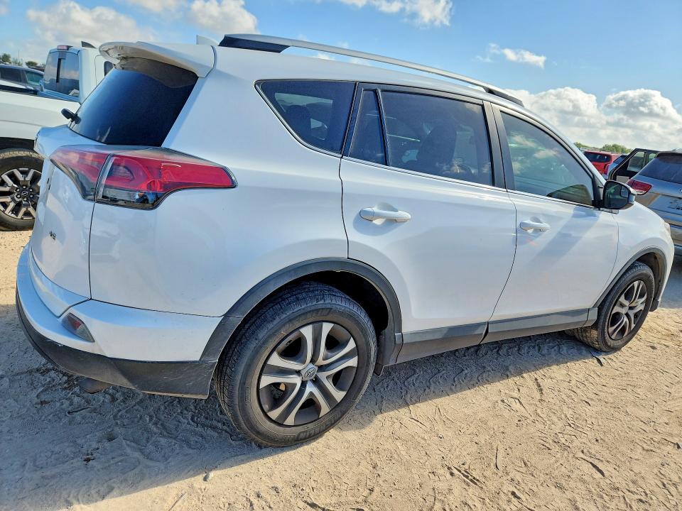 Photo 3 from auction – 2016 TOYOTA RAV4 with VIN 2T3ZFREVXGW260894