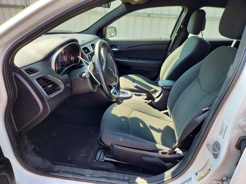 Photo 7 from auction – 2011 CHRYSLER 200 with VIN 1C3BC1FB6BN589984