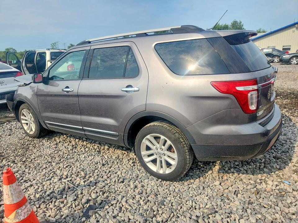 Photo 2 from auction – 2011 FORD EXPLORER with VIN 1FMHK8D84BGA73728