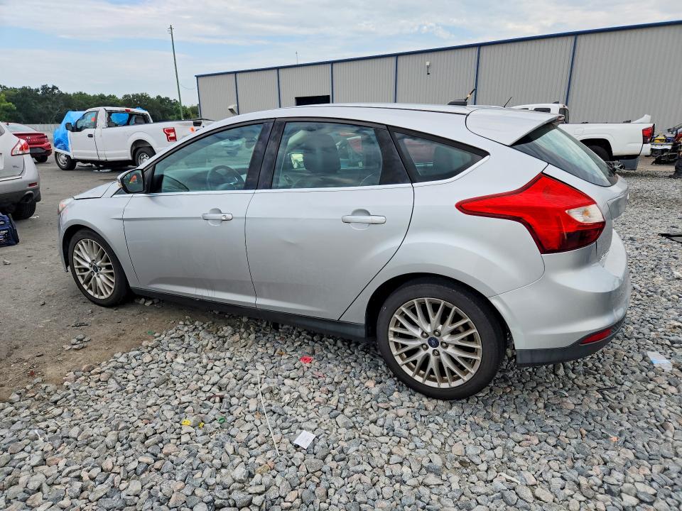Photo 2 from auction – 2012 FORD FOCUS with VIN 1FAHP3M29CL436527