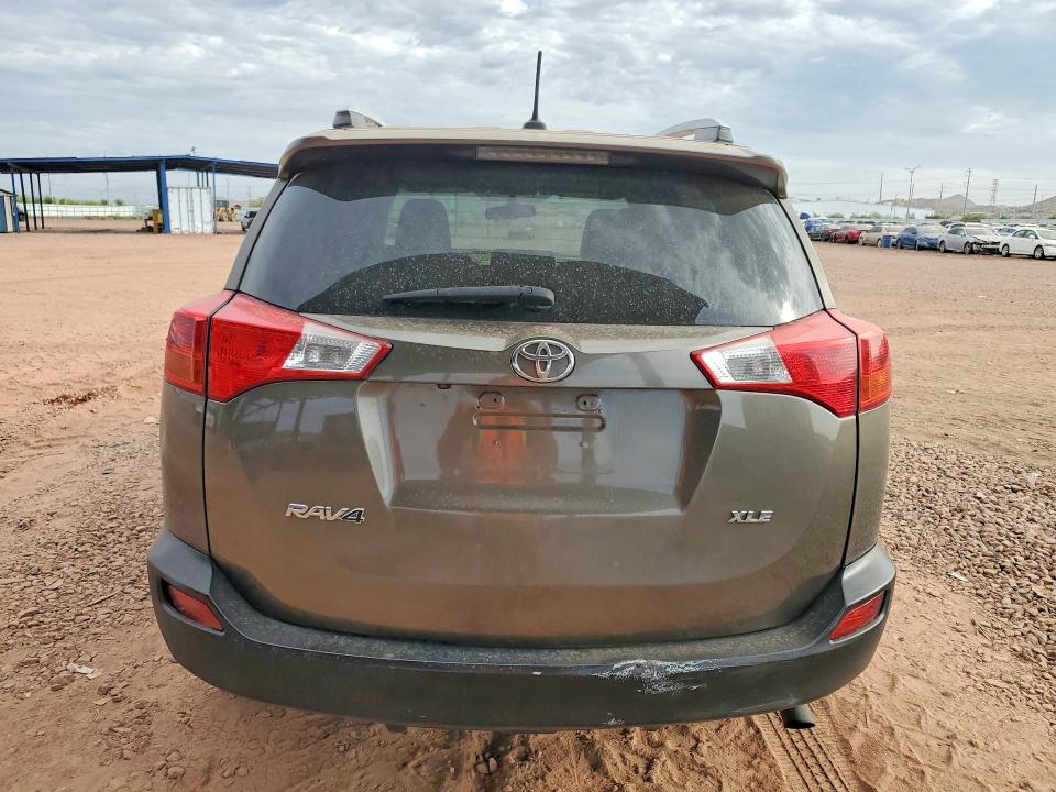 Photo 6 from auction – 2014 TOYOTA RAV4 with VIN 2T3WFREV4EW098499