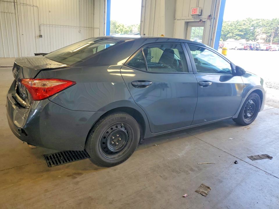 Photo 3 from auction – 2017 TOYOTA COROLLA with VIN 2T1BURHE2HC898944