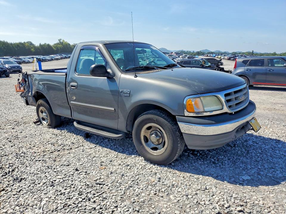 Фото 4 с аукциона – 2003 FORD F150 с VIN 1FTRF17W13NB73975