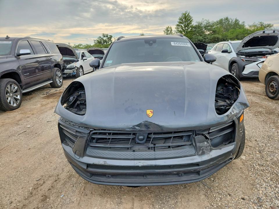 Photo 5 from auction – 2023 PORSCHE MACAN with VIN WP1AA2A54PLB17532