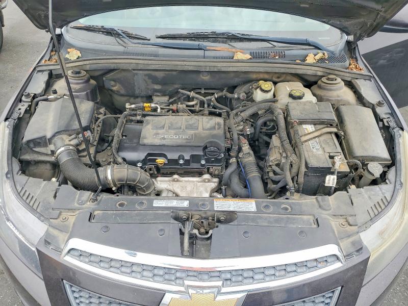 Photo 11 from auction – 2014 CHEVROLET CRUZE with VIN 1G1PC5SBXE7220867