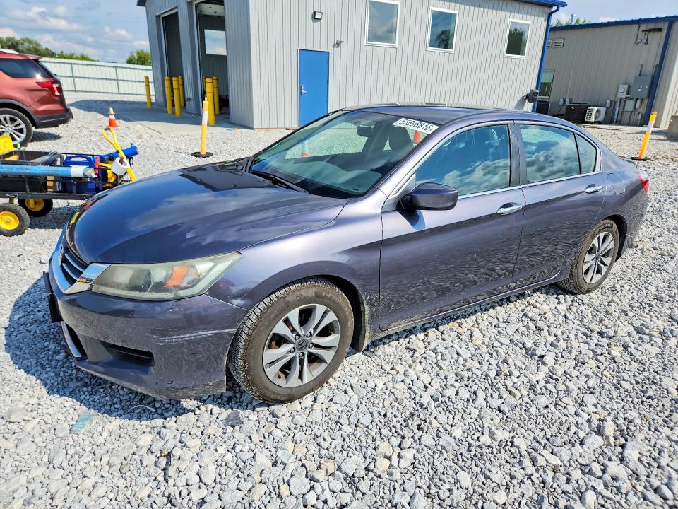 HONDA ACCORD 2015 with VIN 1HGCR2F30FA017451 - Photo from auction