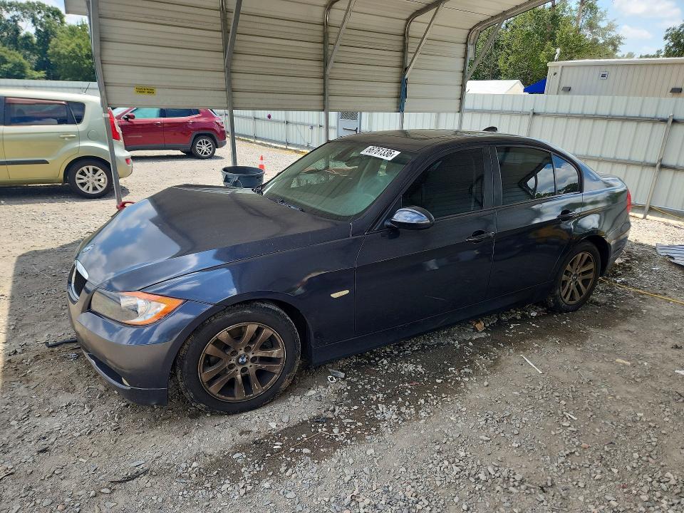 BMW 325 2006 с VIN WBAVB17526NK35743 - Снимка от търг