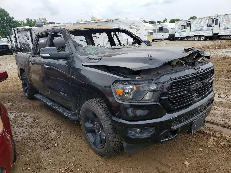 Photo 4 from auction – 2019 RAM 1500 with VIN 1C6RRFFG3KN799225