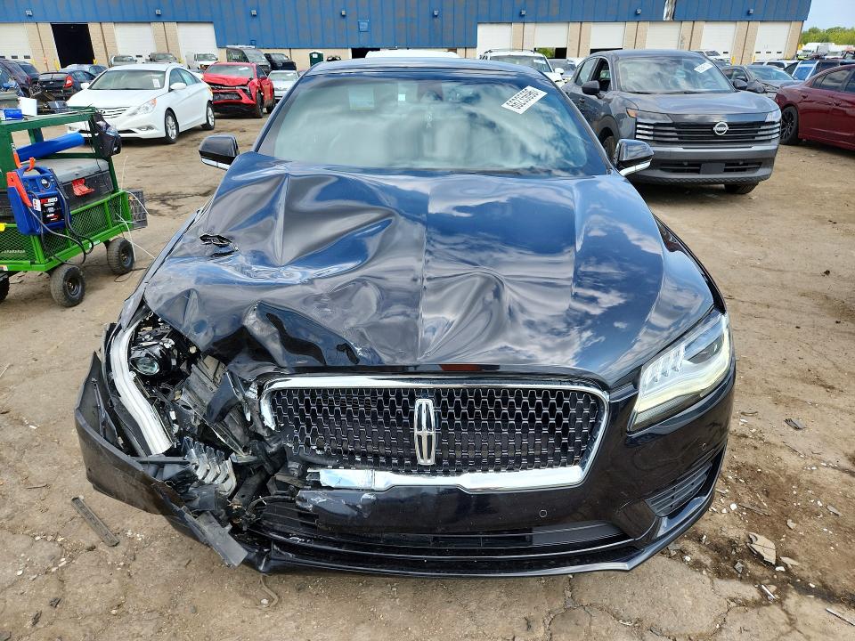 Photo 5 from auction – 2020 LINCOLN MKZ with VIN 3LN6L5E9XLR616701