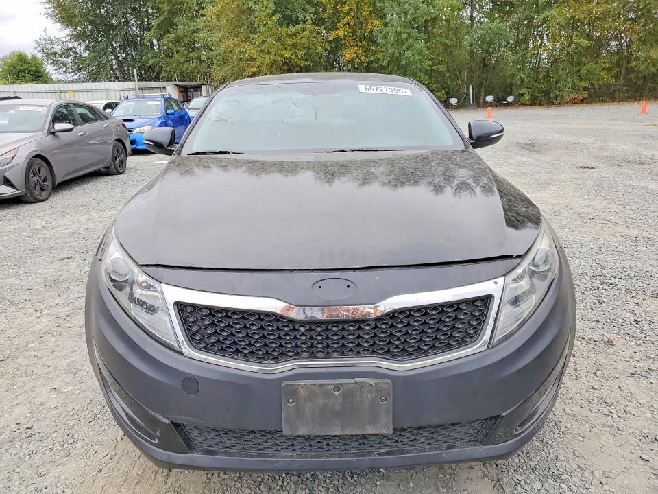 Photo 5 from auction – 2011 KIA OPTIMA with VIN KNAGN4A78B5144529