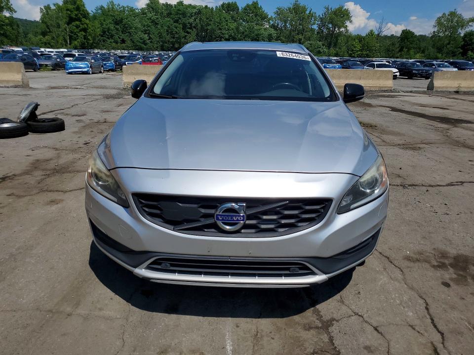 Photo 5 from auction – 2018 VOLVO V60 CROSS COUNTRY with VIN YV440MWM7J2045068