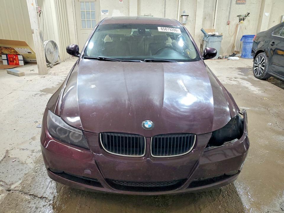 Photo 5 from auction – 2010 BMW 328 with VIN WBAPH7G58ANM51650