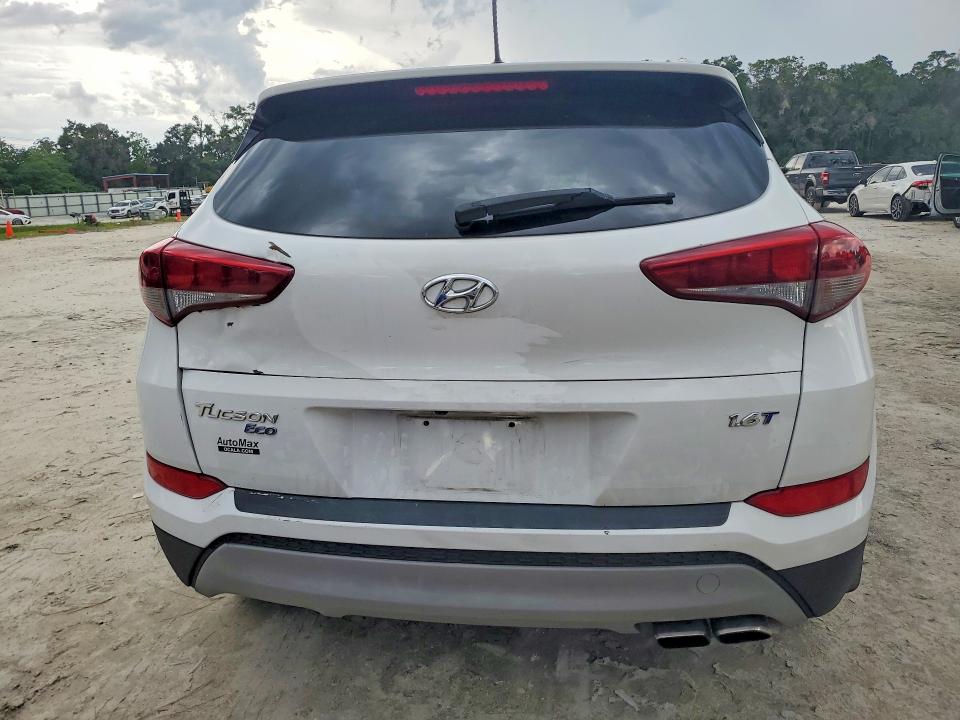 Photo 6 from auction – 2017 HYUNDAI TUCSON with VIN KM8J33A20HU272853