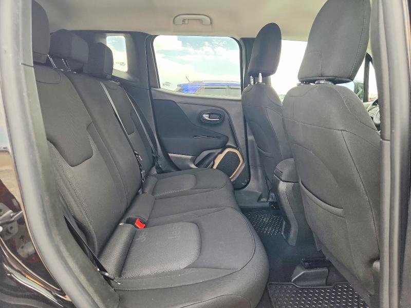 Снимка 11 от търг – 2016 JEEP RENEGADE с VIN ZACCJBBT5GPD66716