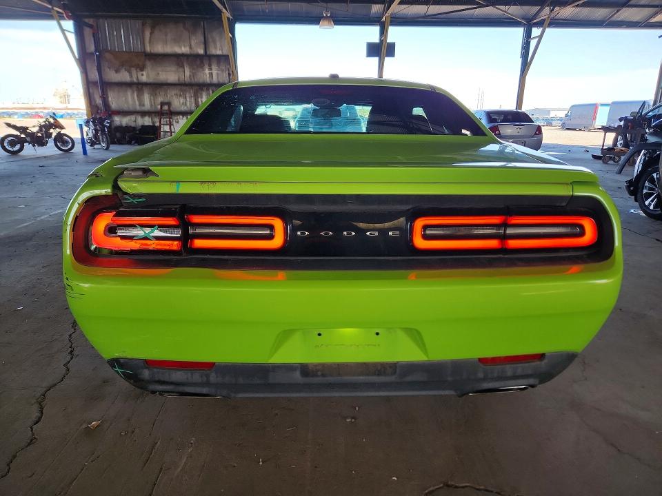 Photo 6 from auction – 2015 DODGE CHALLENGER with VIN 2C3CDZAT3FH711411