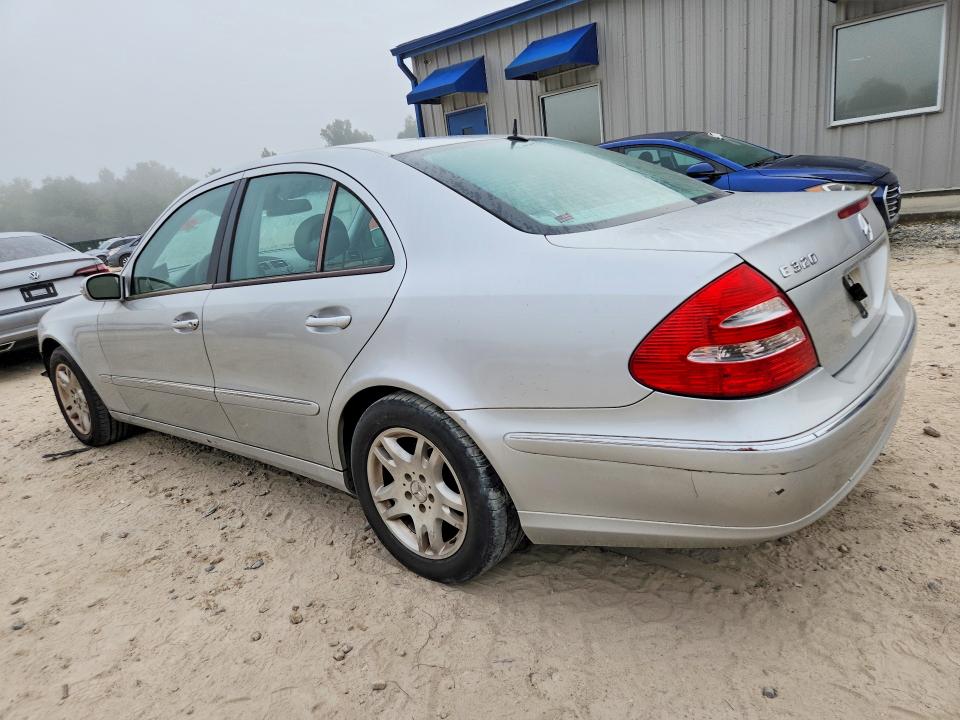 Photo 2 from auction – 2004 MERCEDES-BENZ E with VIN WDBUF65J24A454902