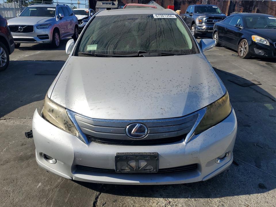 Photo 5 from auction – 2010 LEXUS HS with VIN JTHBB1BA9A2025188