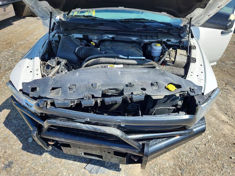 Снимка 11 от търг – 2018 RAM 2500 с VIN 3C6UR5CJXJG416747