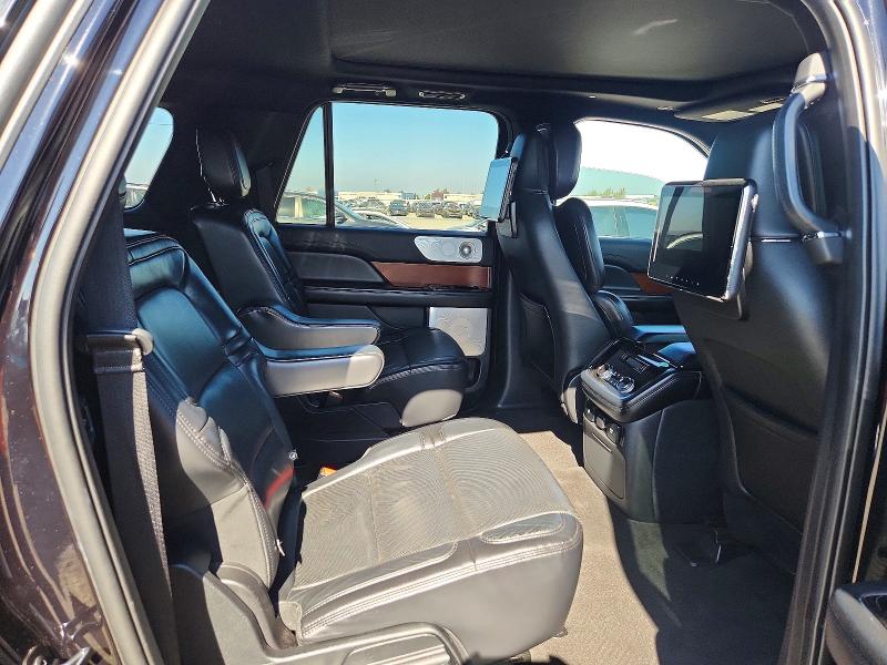 Photo 11 from auction – 2020 LINCOLN NAVIGATOR with VIN 5LMJJ3KT2LEL10256