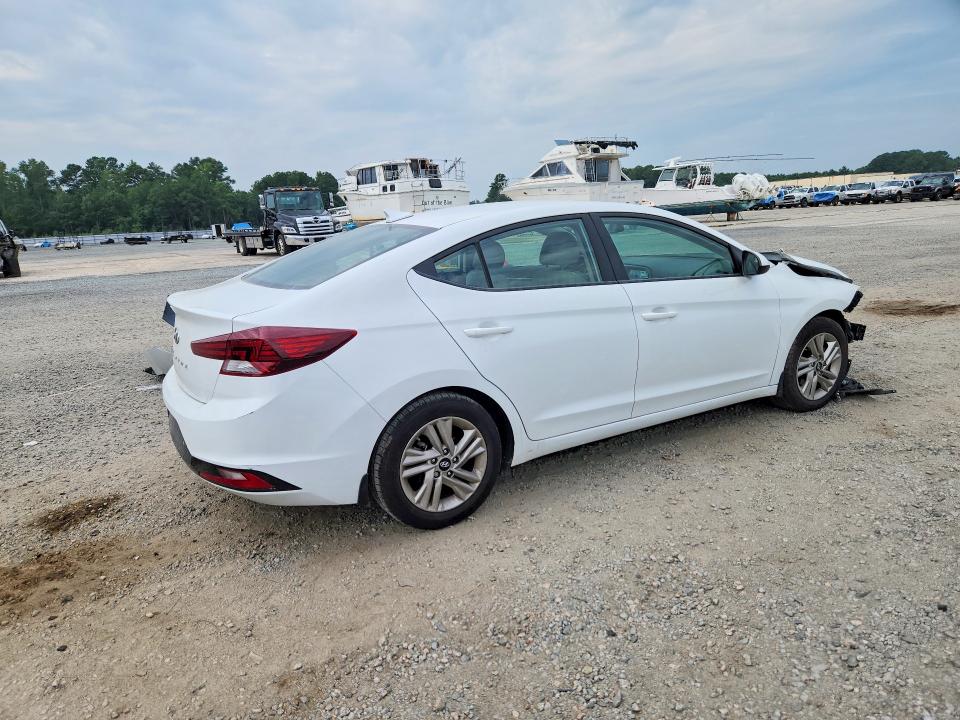 Фото 3 с аукциона – 2019 HYUNDAI ELANTRA с VIN 5NPD84LF6KH490208