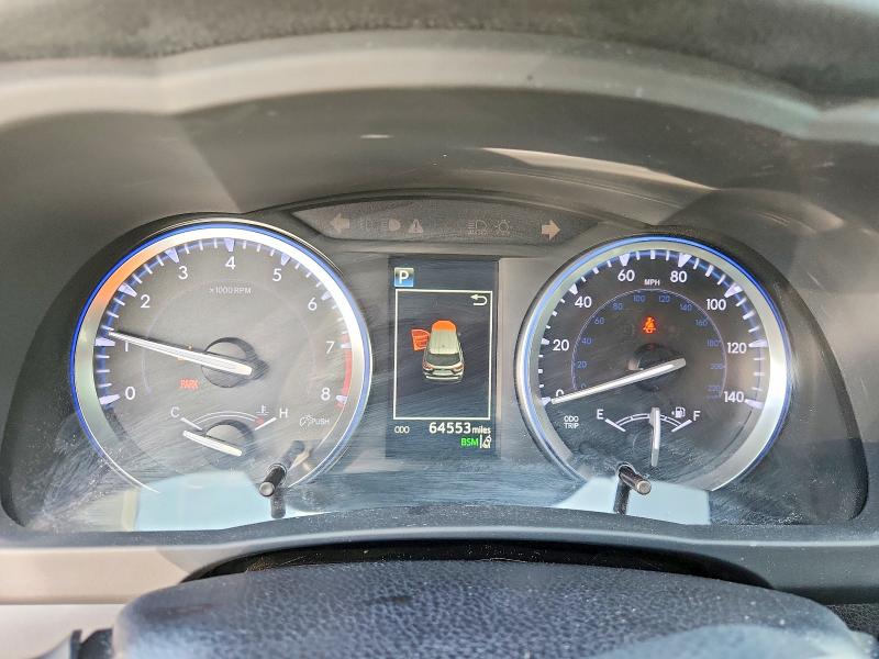 Photo 9 from auction – 2018 TOYOTA HIGHLANDER with VIN 5TDKZRFH4JS282643