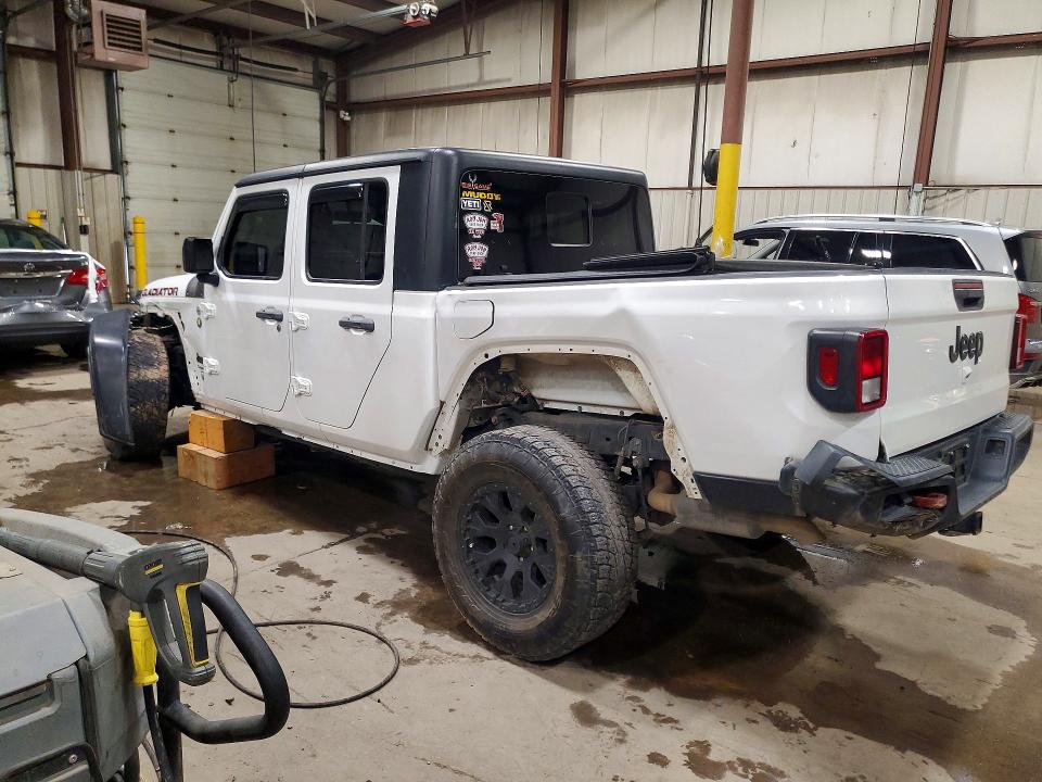 Photo 2 from auction – 2020 JEEP GLADIATOR with VIN 1C6JJTAGXLL109557