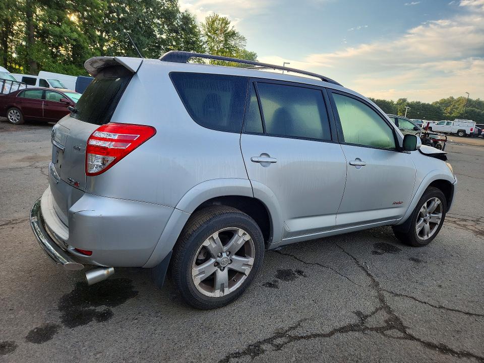 Photo 3 from auction – 2012 TOYOTA RAV4 with VIN JTMRK4DV8C5108226