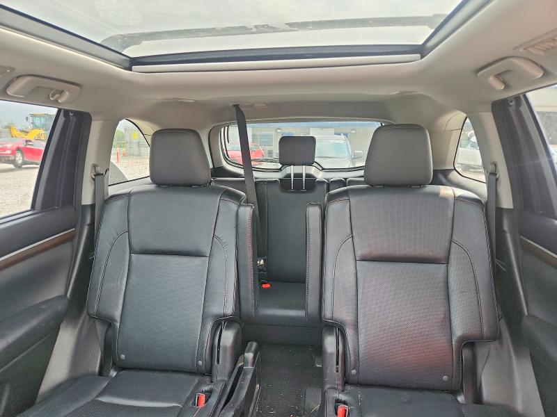 Photo 10 from auction – 2014 TOYOTA HIGHLANDER with VIN 5TDDKRFH4ES071736