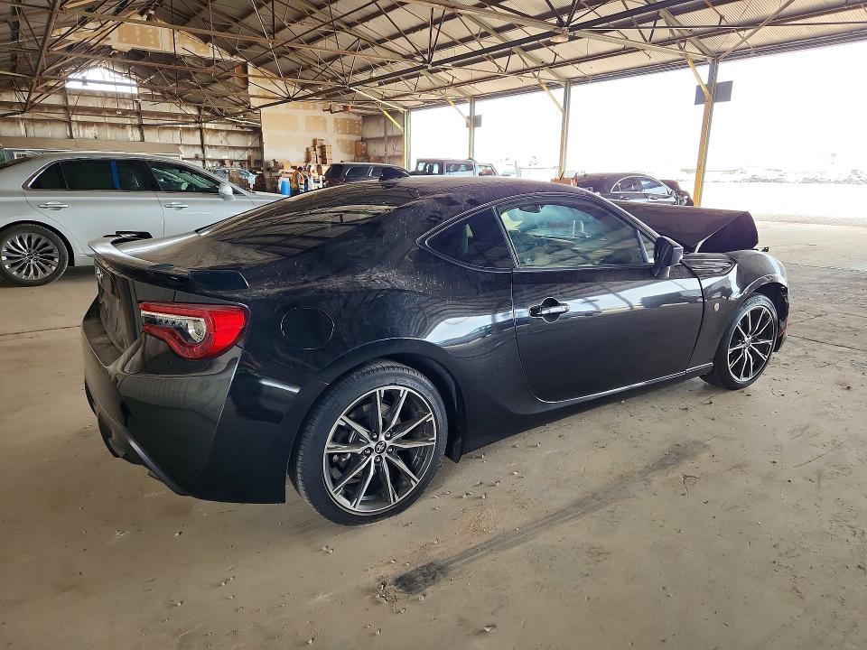 Photo 3 from auction – 2020 TOYOTA 86 with VIN JF1ZNAE15L8751834