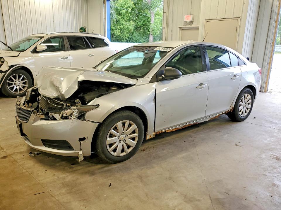 CHEVROLET CRUZE 2011 with VIN 1G1PD5SH5B7181022 - Photo from auction