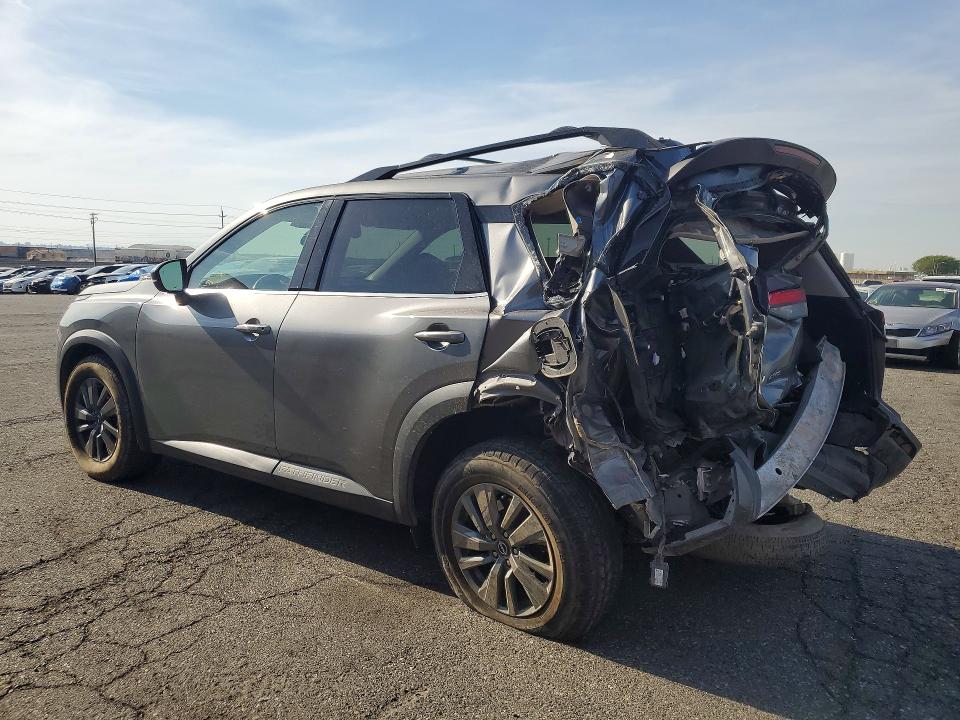 Photo 2 from auction – 2022 NISSAN PATHFINDER with VIN 5N1DR3BC7NC268447