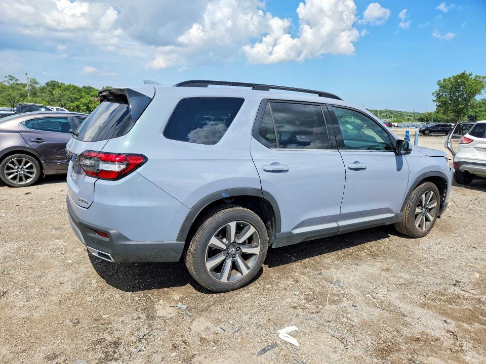 Photo 3 from auction – 2025 HONDA PILOT with VIN 5FNYG1H71SB149740