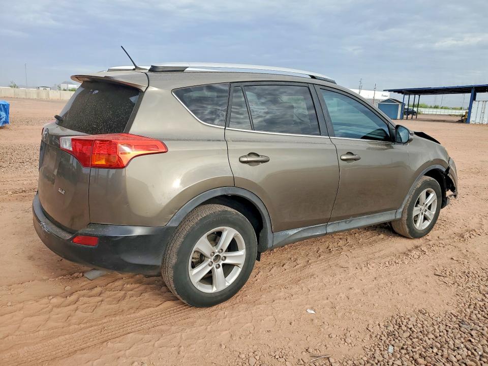 Photo 3 from auction – 2014 TOYOTA RAV4 with VIN 2T3WFREV4EW098499