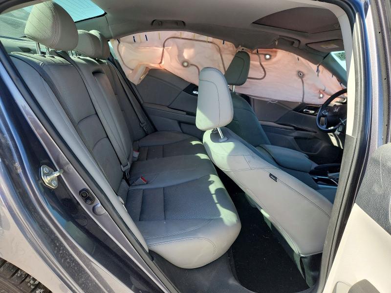 Photo 10 from auction – 2016 HONDA ACCORD with VIN 1HGCR3F98GA028080