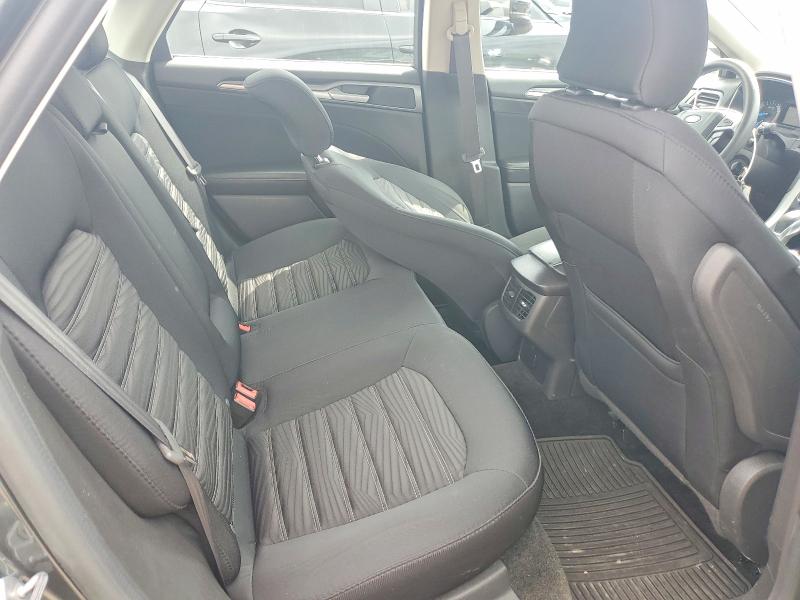 Photo 10 from auction – 2016 FORD FUSION with VIN 3FA6P0H79GR201709