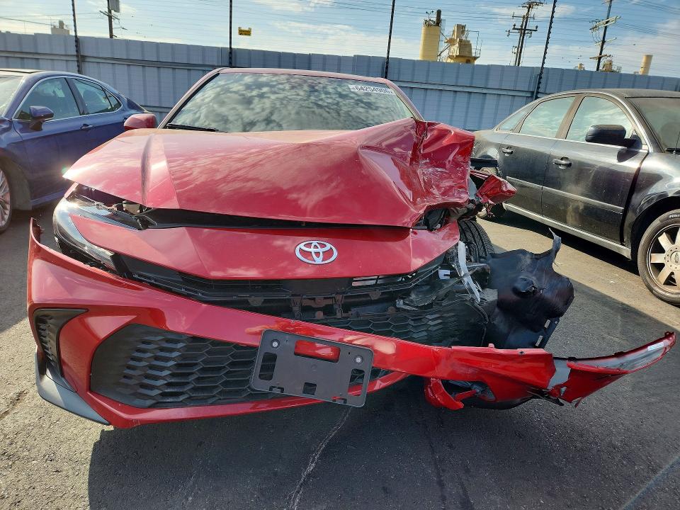 Photo 5 from auction – 2025 TOYOTA CAMRY with VIN 4T1DAACK0SU051197