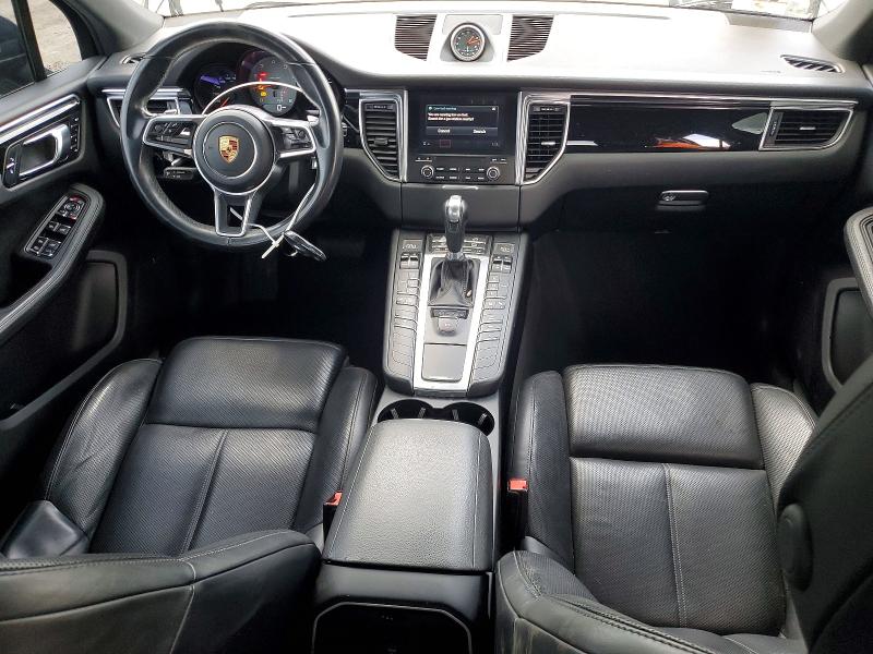 Photo 8 from auction – 2018 PORSCHE MACAN with VIN WP1AB2A50JLB34123